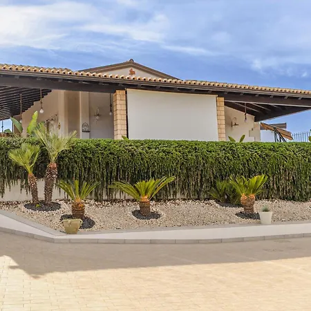 3 Bedroom In * Ispica